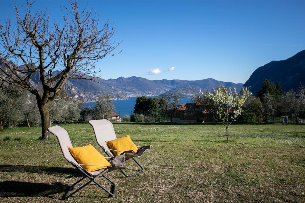 Iseolakerental - Casa Filander Solto Collina Exterior foto